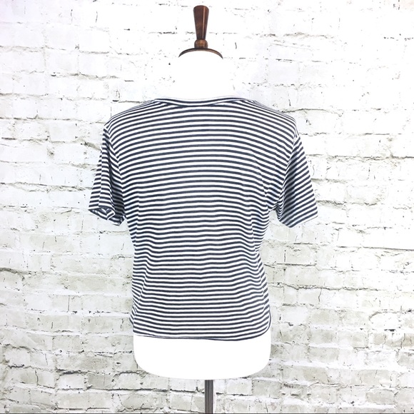 Me to We Cropped Striped Twist Top (Size L) - Picture 4 of 7